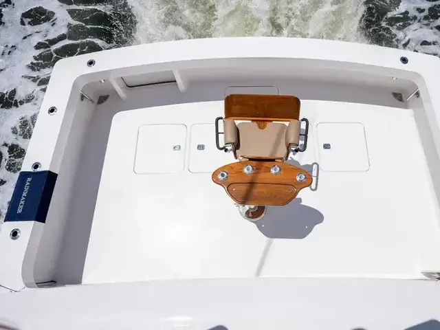 Viking Yachts 65 Convertible