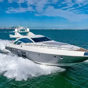 2008 Azimut 86s