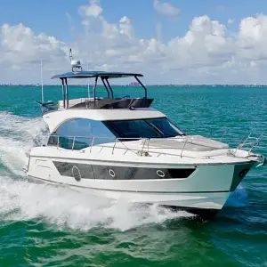 2022 Beneteau Monte Carlo 52