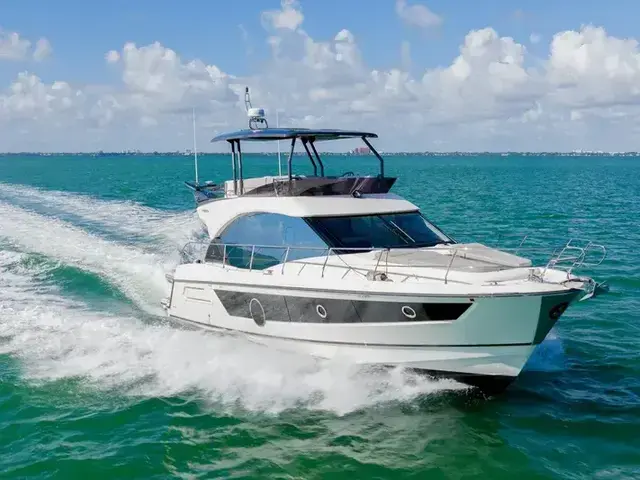 Beneteau Monte Carlo 52