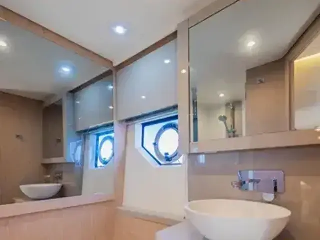 Beneteau Monte Carlo 52