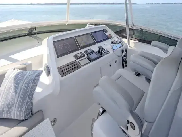 Hatteras 75 Motoryacht