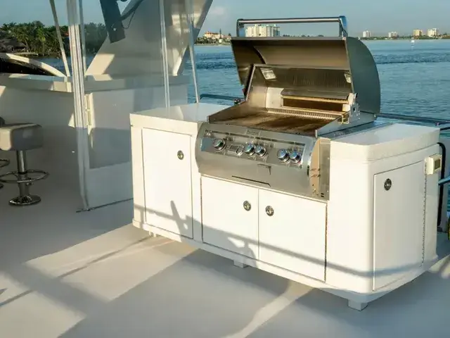 Hatteras 75 Motoryacht