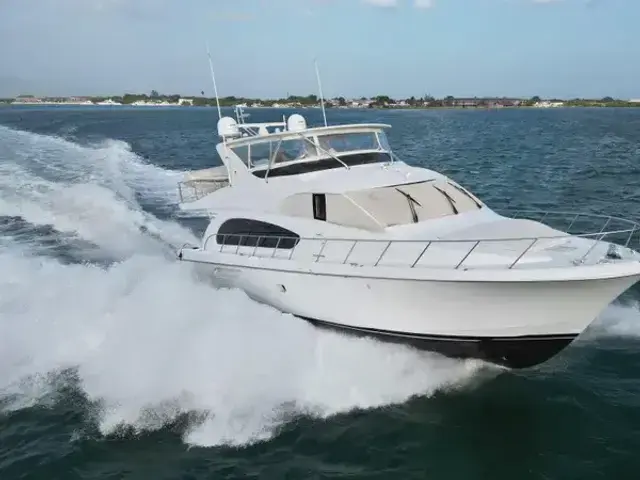 Hatteras 64 Motor Yacht