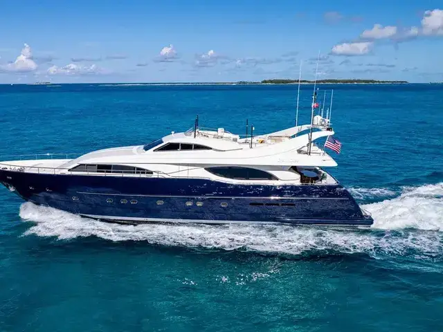 Ferretti Yachts 94