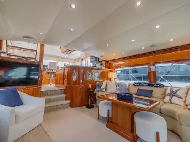 Hatteras 64 Motor Yacht