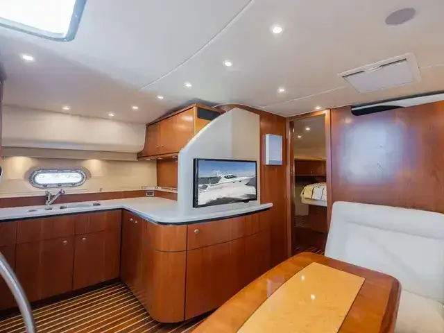 Tiara Yachts 43 Sovran