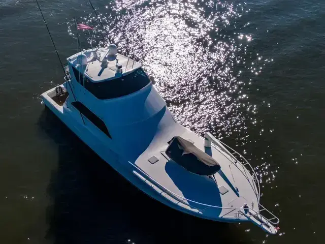 Viking Yachts 65 Enclosed