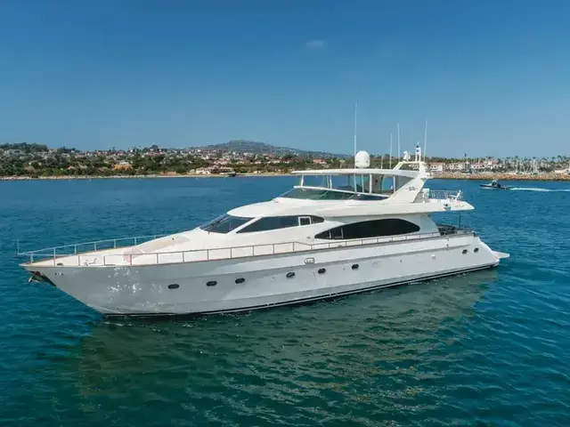 Azimut 85