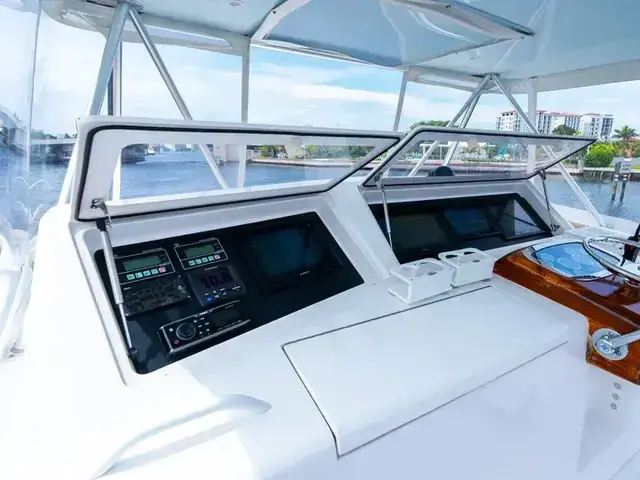 Viking Yachts 52 Convertible