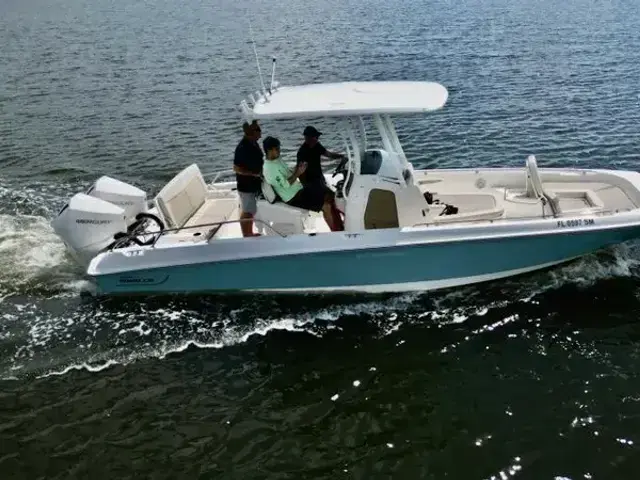 Boston Whaler 27 Vantage