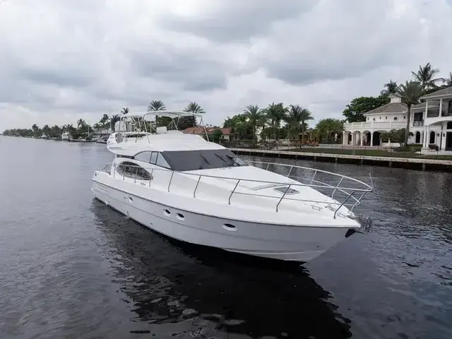 Azimut 58