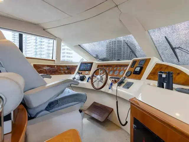 Azimut 58