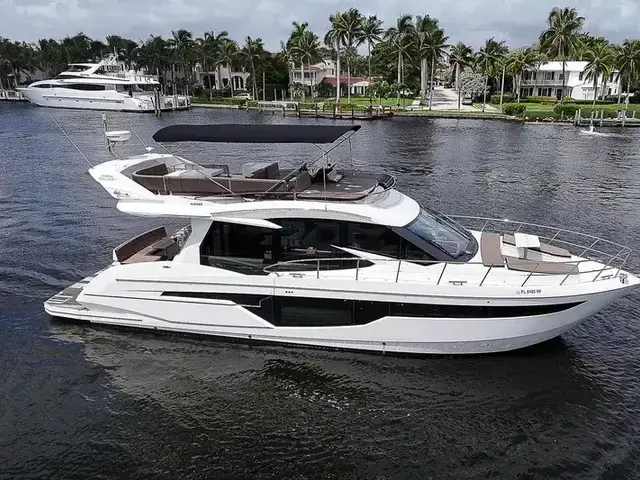 Galeon 500 Fly