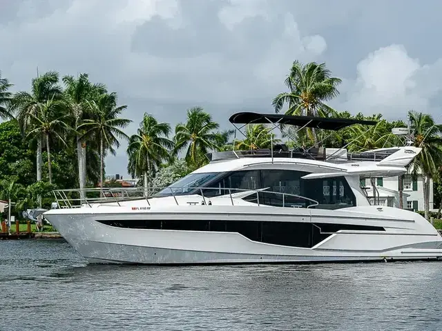 Galeon 500 Fly