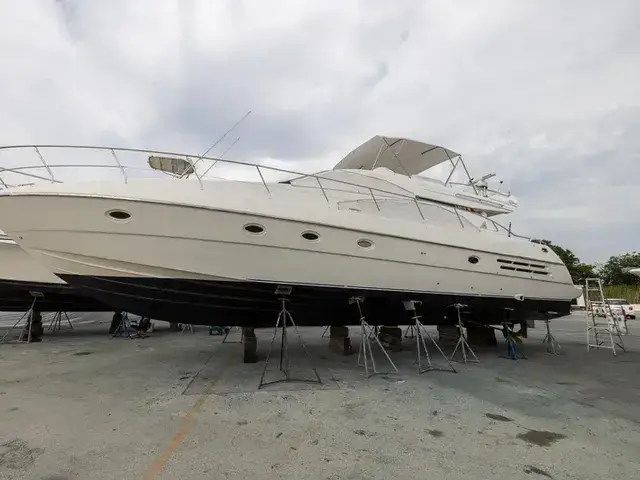 Azimut 58