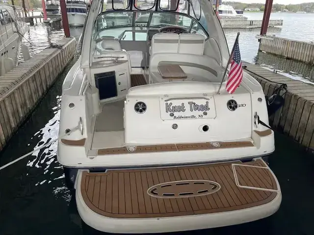 Sea Ray 32