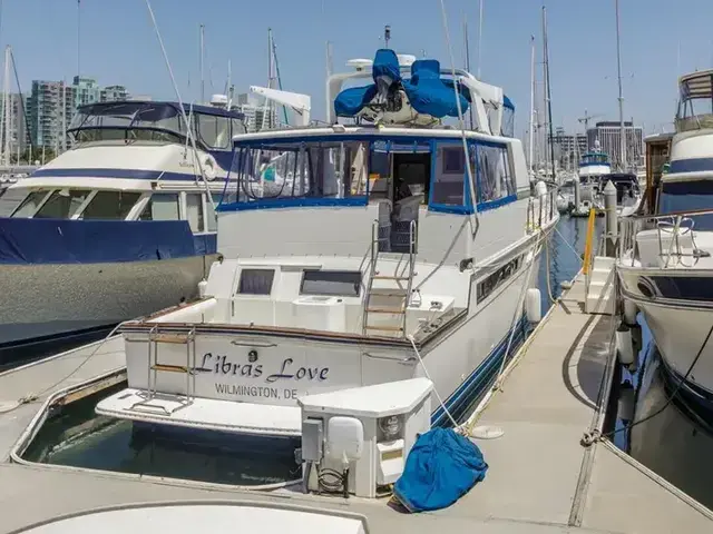 Californian 55 Cockpit Motor Yacht