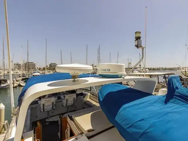 Californian 55 Cockpit Motor Yacht