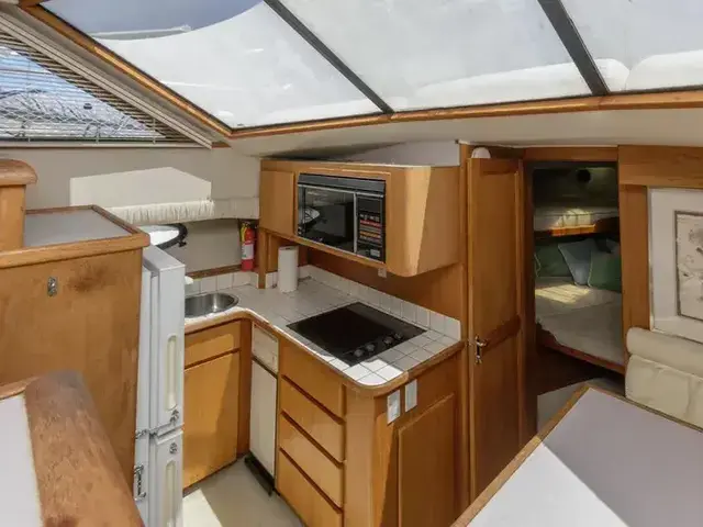 Californian 55 Cockpit Motor Yacht