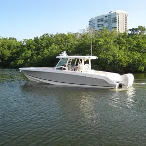 2018 Boston Whaler 38 Outrage