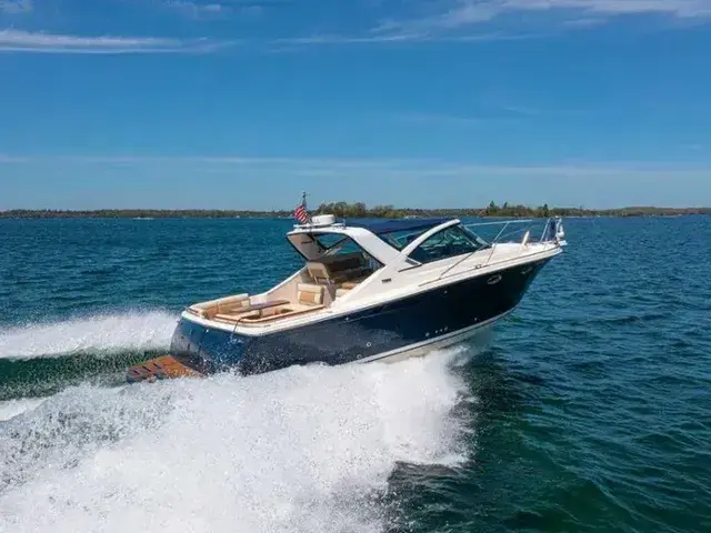 Tiara Yachts 31