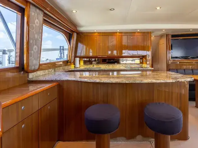 Viking Yachts 54 Convertible