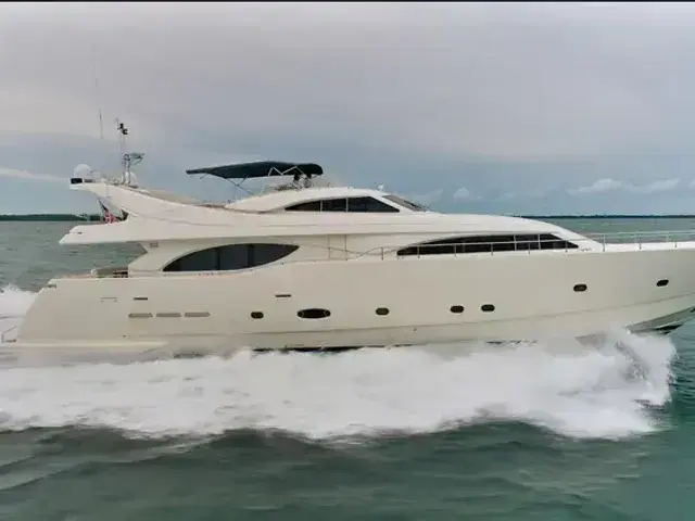 Ferretti Yachts 94