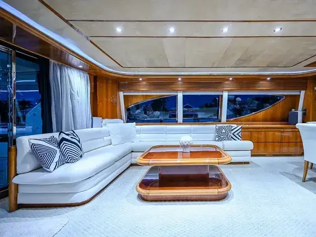 Ferretti Yachts 94