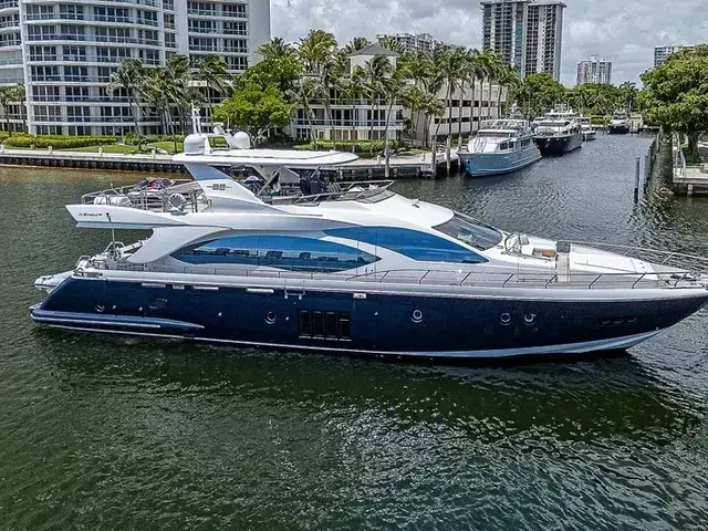 Azimut 82