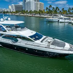 2016 Azimut 72