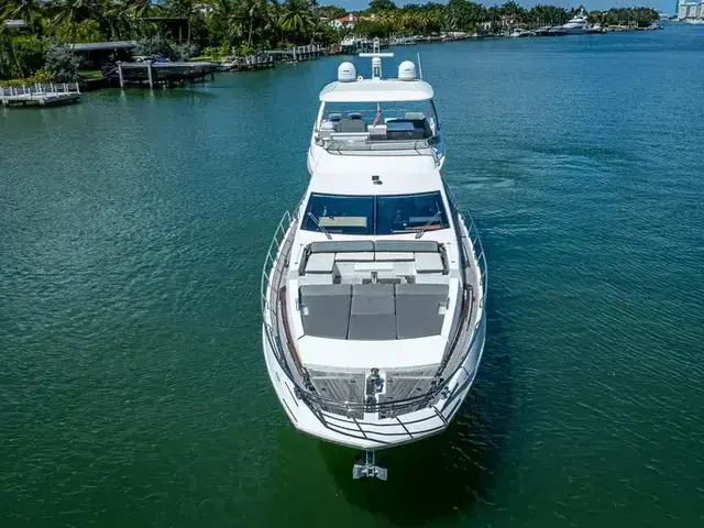 Azimut 72