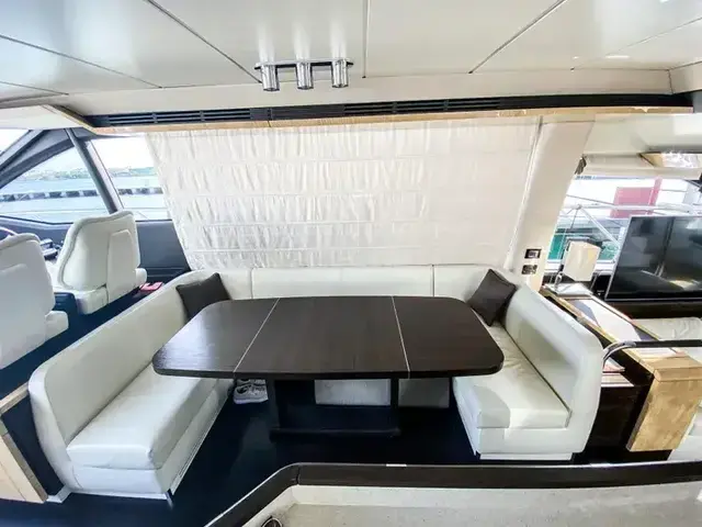 Azimut 66