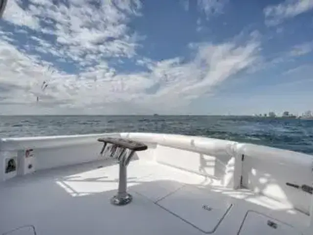 Hatteras 60 Convertible