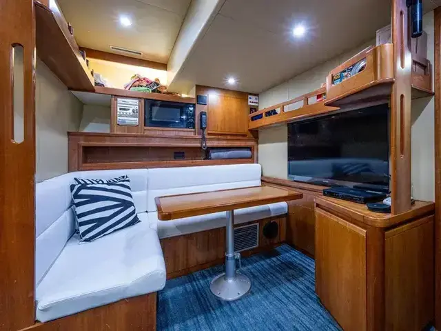 Ferretti Yachts 94