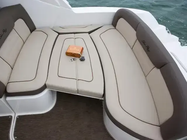 Sea Ray 330 Sundancer