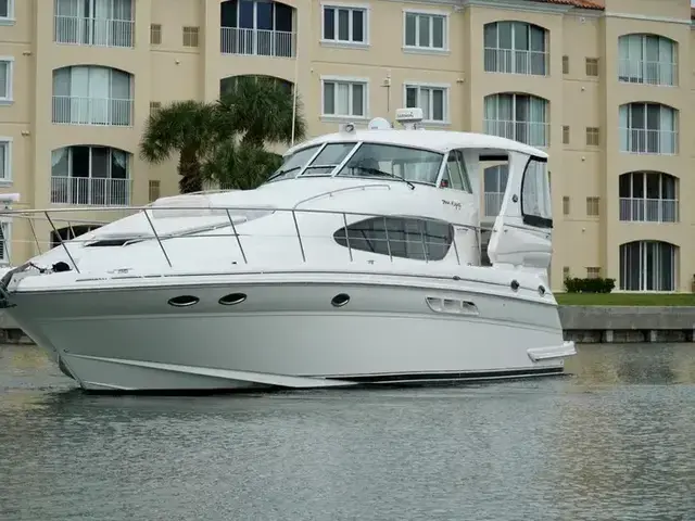 Sea Ray 480 Motor Yacht