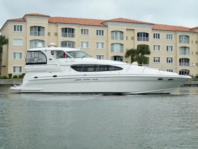 Sea Ray 480 Motor Yacht