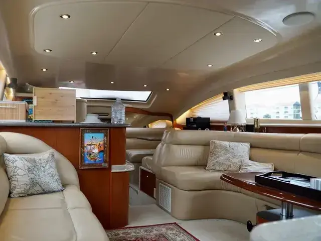 Sea Ray 480 Motor Yacht