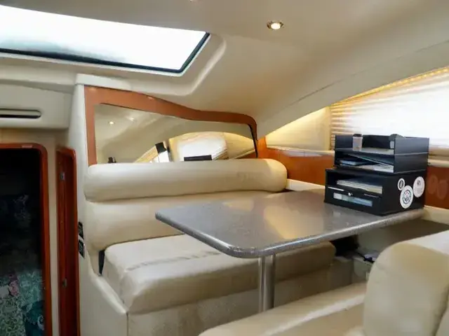 Sea Ray 480 Motor Yacht