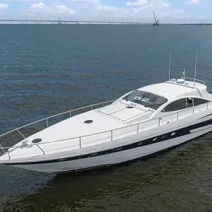 2000 Pershing 65