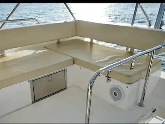 Azimut 42