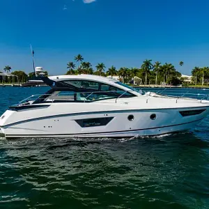 2017 Beneteau Gran Turismo 40