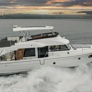 2024 Beneteau Swift Trawler 48