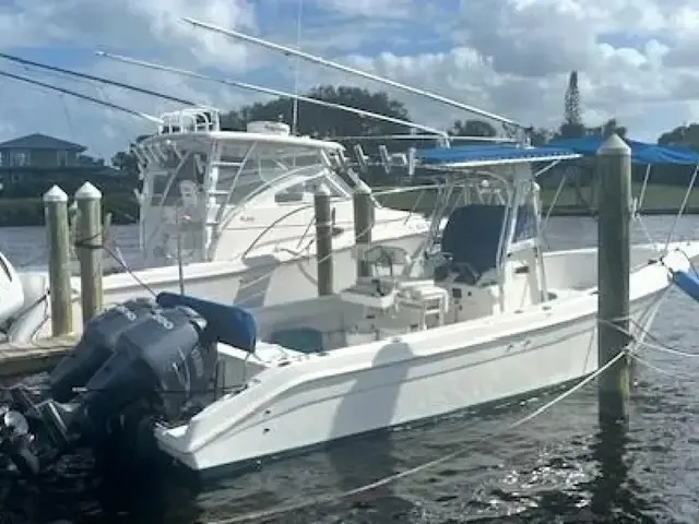 Cobia 274 Center Console