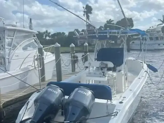 Cobia 274 Center Console