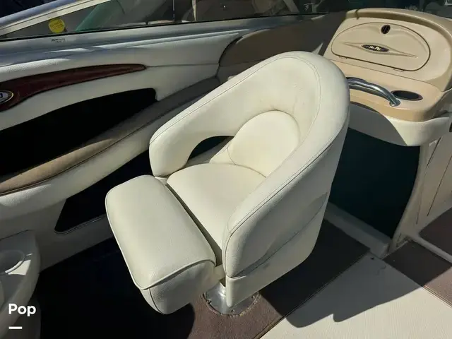 Sea Ray 230 Signature