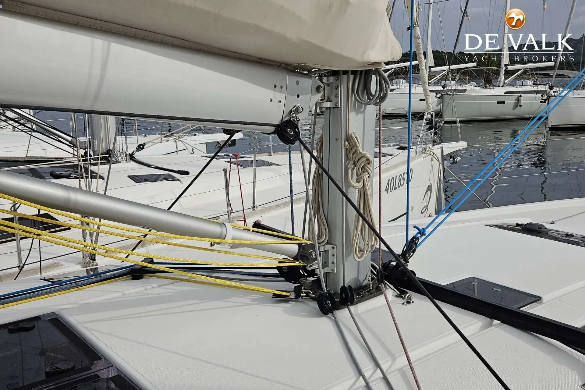 2019 Jeanneau sun odyssey 490