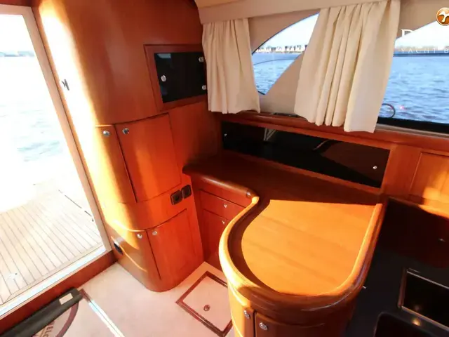 Galeon 380 Fly