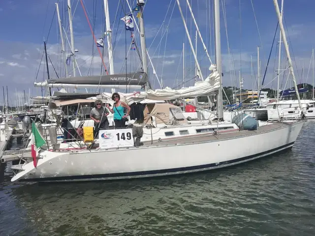 Beneteau 435